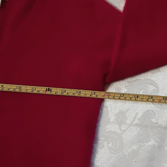 Red 100% CASHMERE V-neck Long Sleeve Sweater Sz S - Picture 7 of 10